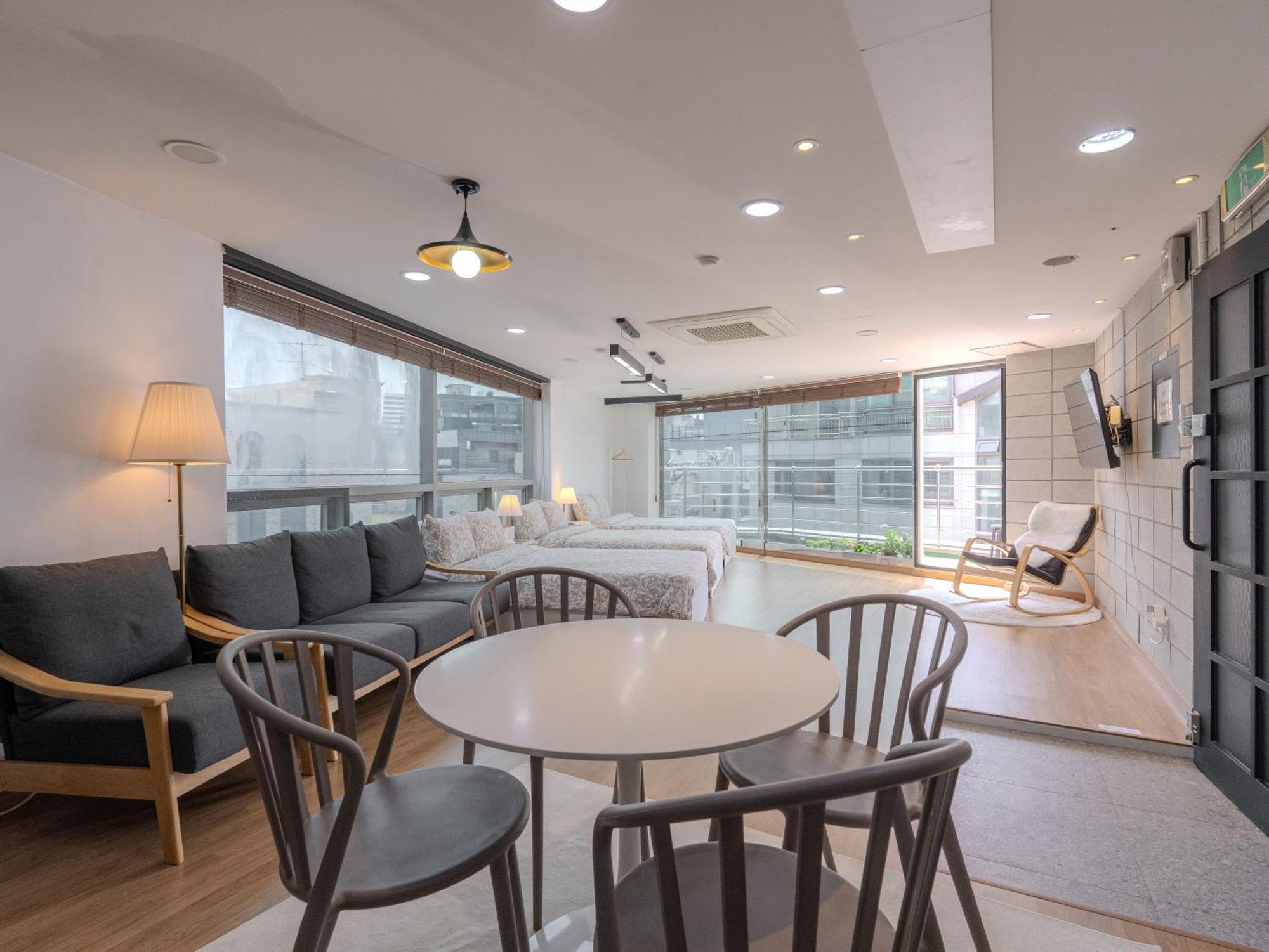 Harmony Stay Seoul Exteriör bild